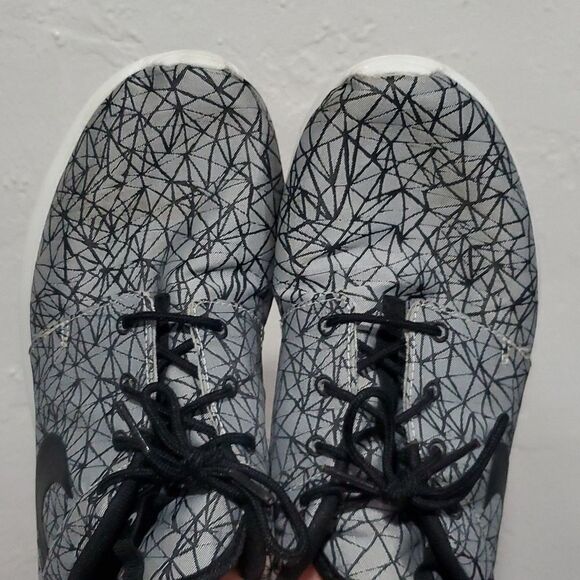 Nike Roshe Run GPX Geometric in Black & Silver Size 11 - Picture 11 of 11